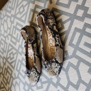 Sam Edelman Snake Skin flats
